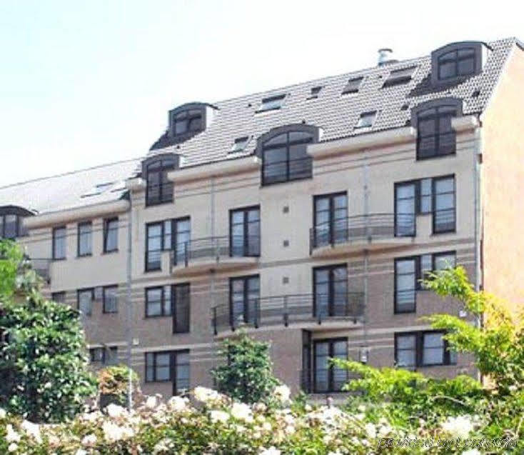รูมส์ แอนด์ อพาร์ตเมนต์ เฮาส์ซิงบรัสเซลล์ Apartment บรัสเซลส์ ภายนอก รูปภาพ